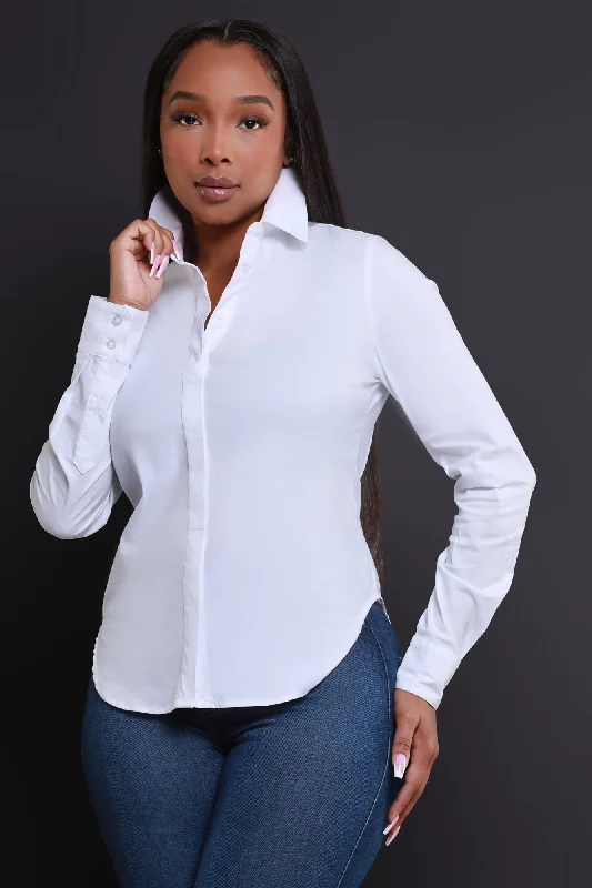 The Perfect White Button Up - White